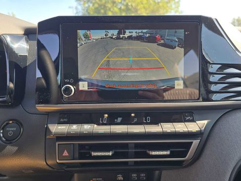 Certified 2025 Toyota Camry LE image 27