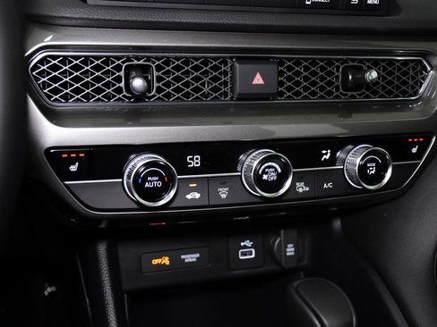 Used 2025 Acura Integra FWD image 17