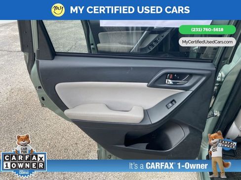 Used 2014 Subaru Forester 2.5i Limited image 16