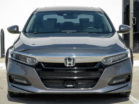 Used 2018 Honda Accord EX-L image 8