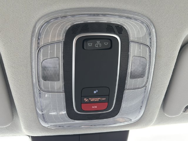 Used 2025 Hyundai Kona SEL AWD/4WD image 23