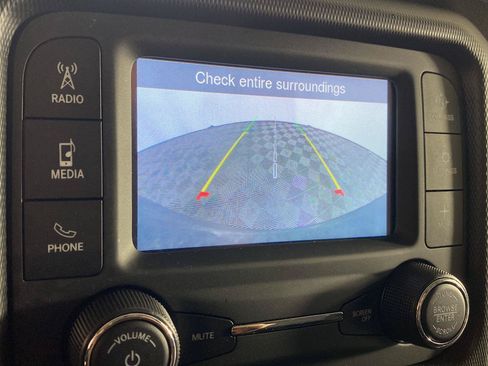Used 2019 Jeep Wrangler Sport AWD/4WD image 20