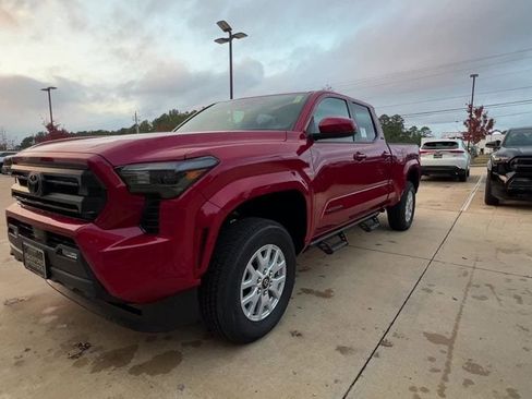 New 2025 Toyota Tacoma SR5 image 2