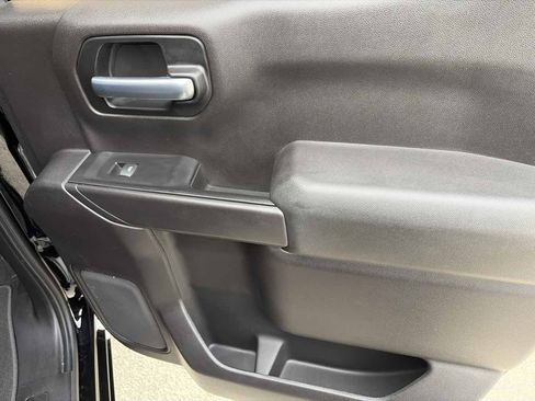 Used 2021 Chevrolet Silverado 1500 Custom RWD image 22