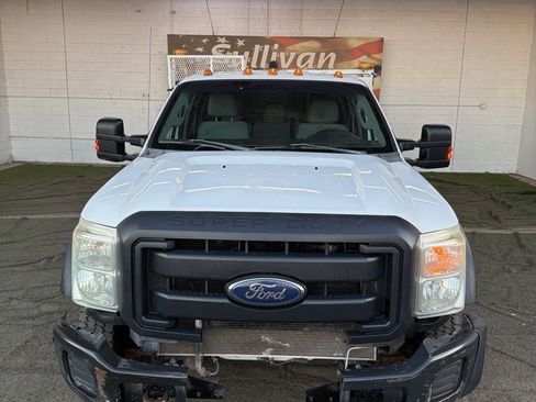 Used 2014 Ford F550 4x4 Crew Cab Super Duty image 4