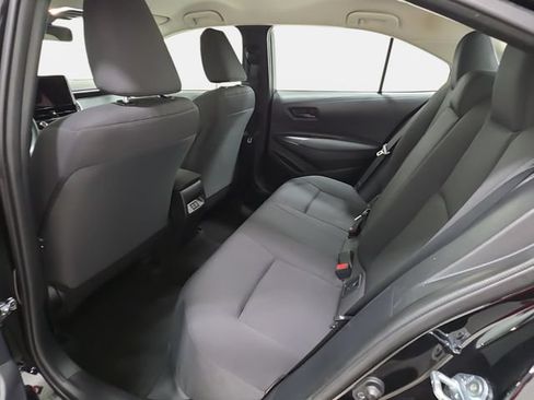 Certified 2025 Toyota Corolla LE FWD image 10