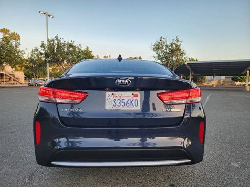 Used 2017 Kia Optima EX FWD image 3