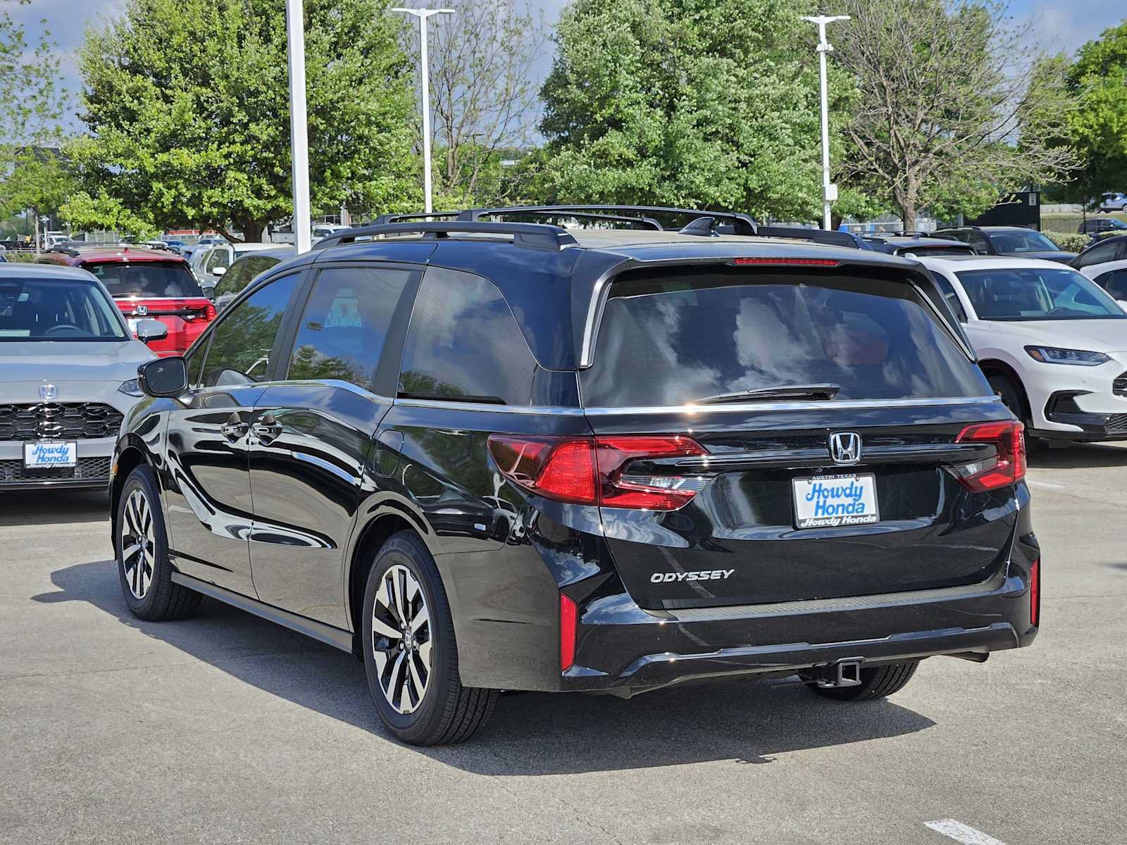 New 2026 Honda Odyssey EX-L image 4
