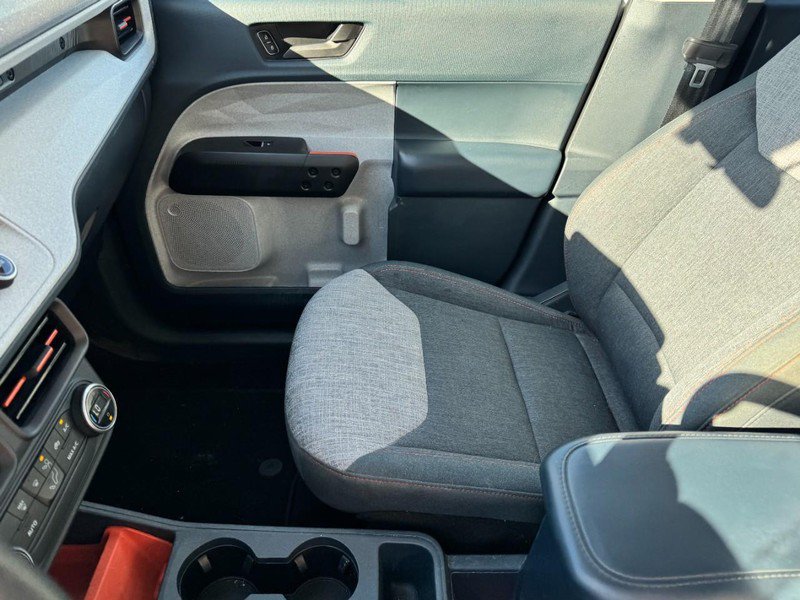 Used 2022 Ford Maverick XLT FWD image 13