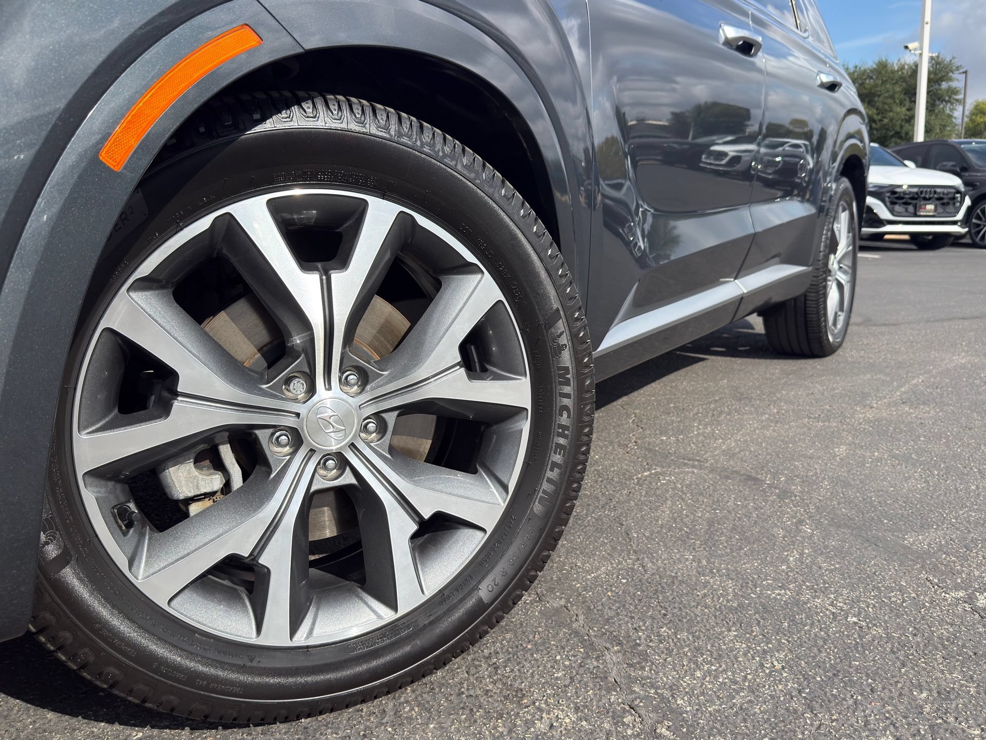 Used 2022 Hyundai Palisade Limited AWD/4WD image 6