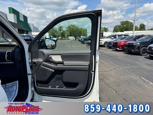 Used 2025 Ford Expedition Active AWD/4WD image 55