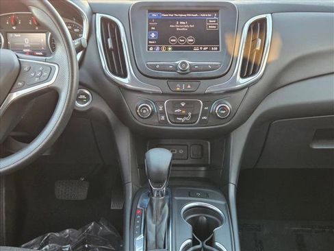 Used 2023 Chevrolet Equinox LT w/ LPO, Floor Liner Package image 15