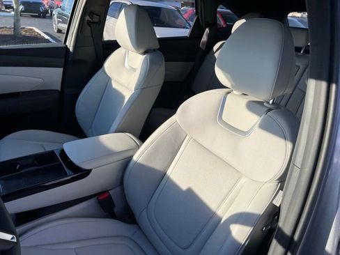 New 2026 Hyundai Tucson Limited image 12