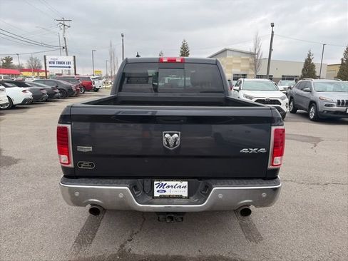 Used 2017 RAM 1500 Laramie w/ Convenience Group AWD/4WD image 5