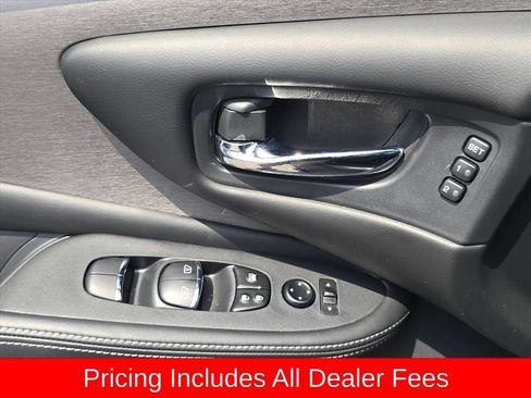 Used 2024 Nissan Murano SL w/ Cargo Package FWD image 19