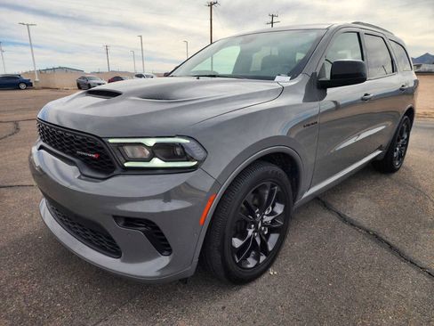 Used 2025 Dodge Durango R/T w/ Blacktop Package AWD/4WD image 3