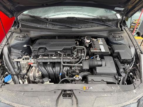 Used 2021 Hyundai Elantra SEL image 28