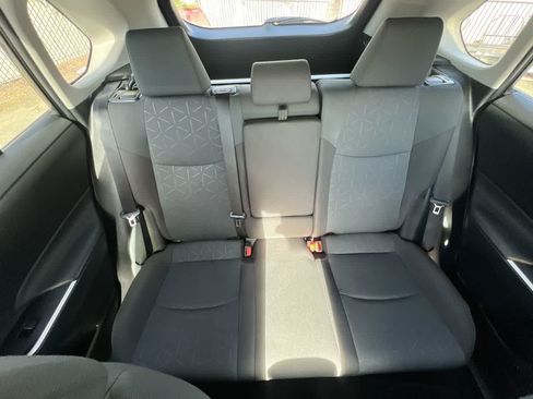 Used 2025 Toyota RAV4 XLE AWD/4WD image 23