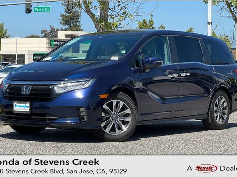 Used 2023 Honda Odyssey EX-L image 1