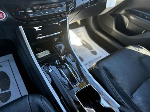 Used 2016 Honda Accord EX-L image 27