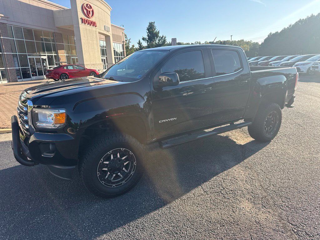 Used 2018 GMC Canyon SLE w/ SLE Convenience Package AWD/4WD image 4