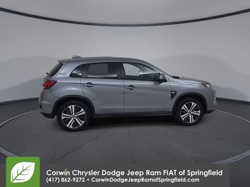 Used 2025 Mitsubishi Outlander Sport AWD image 16