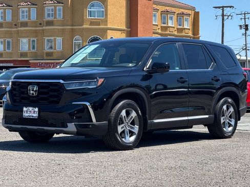 Certified 2023 Honda Pilot EX-L image 8