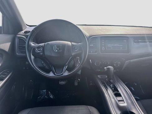 Used 2021 Honda HR-V Sport image 17
