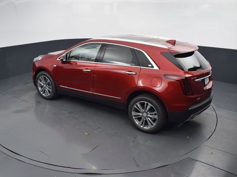 New 2025 Cadillac XT5 Premium Luxury w/ LPO, Floor Liner Package image 39