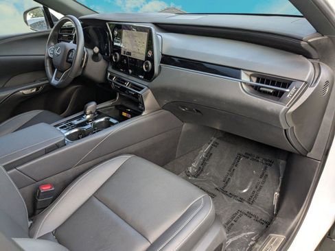 Used 2025 Lexus RX 350 FWD w/ Technology Package image 20