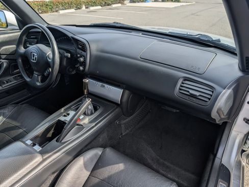 Used 2005 Honda S2000 Convertible 2D image 50