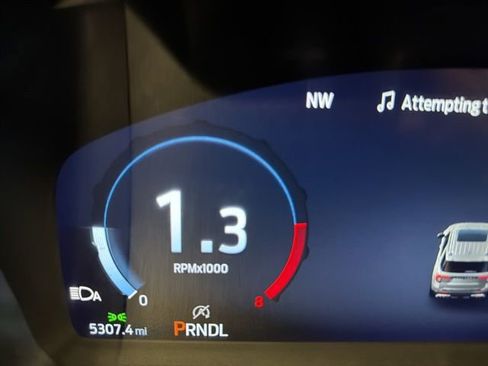 Used 2025 Ford Explorer Active image 29