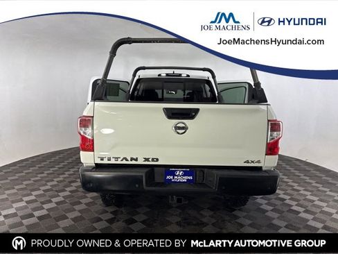 Used 2022 Nissan Titan S w/ HD Front GAWR Package image 18