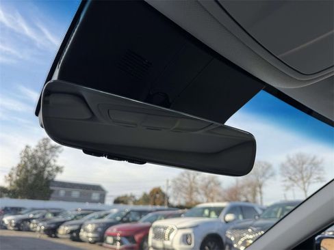 Certified 2026 Genesis G70 2.5T Prestige image 31