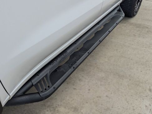 Used 2024 Chevrolet Silverado 1500 ZR2 w/ Technology Package image 16