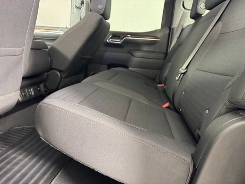 Used 2022 Chevrolet Silverado 1500 RST w/ Z71 Off-Road Package AWD/4WD image 26
