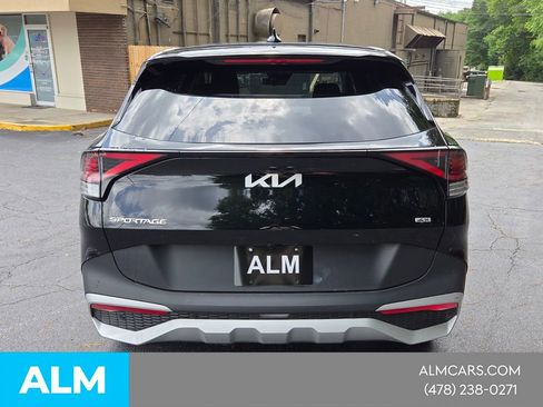 Used 2025 Kia Sportage LX AWD/4WD image 5