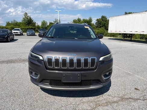 Used 2019 Jeep Cherokee Limited AWD/4WD image 9