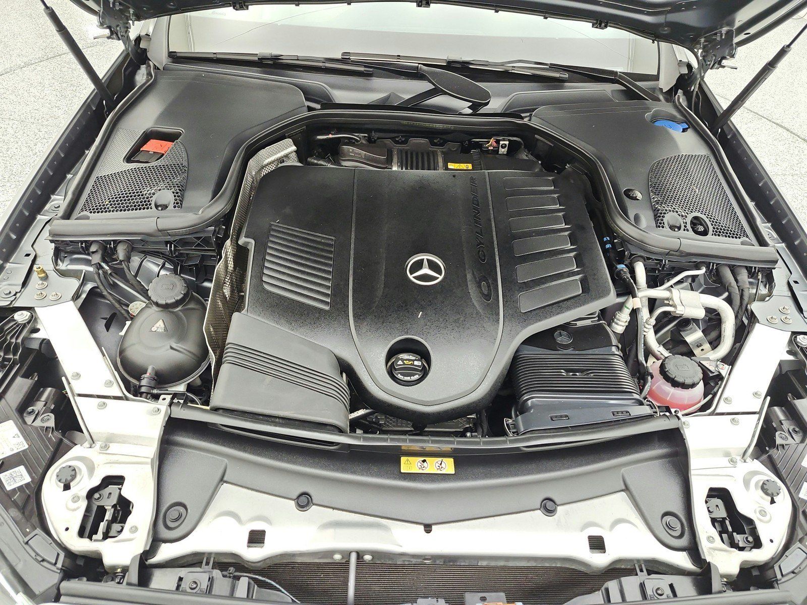 Certified 2023 Mercedes-Benz E 450 4MATIC All-Terrain Wagon image 17