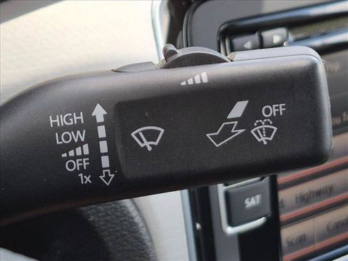 Used 2013 Volkswagen Passat 2.5 SE FWD image 14