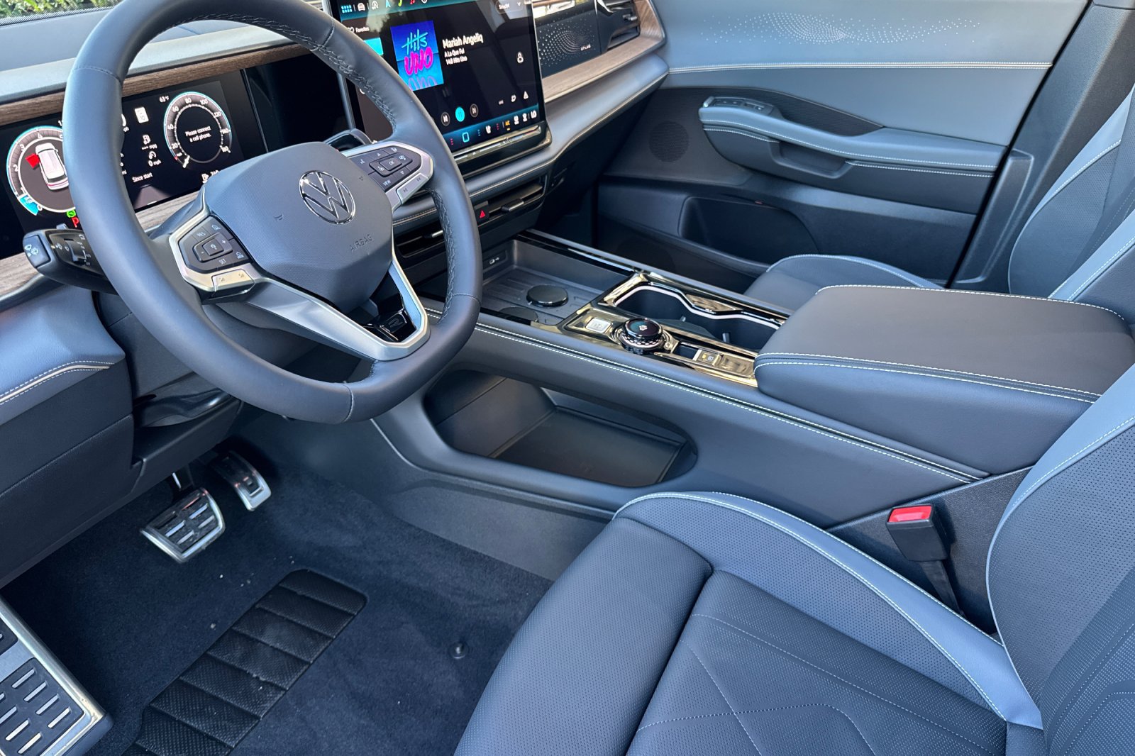 New 2027 Volkswagen Atlas SEL R-Line AWD/4WD image 10