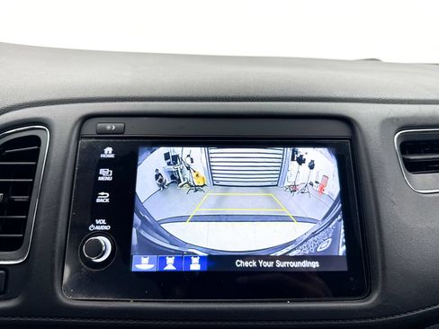 Used 2022 Honda HR-V EX image 21