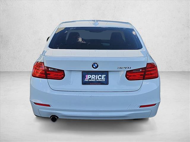 Used 2015 BMW 320i Sedan RWD image 7