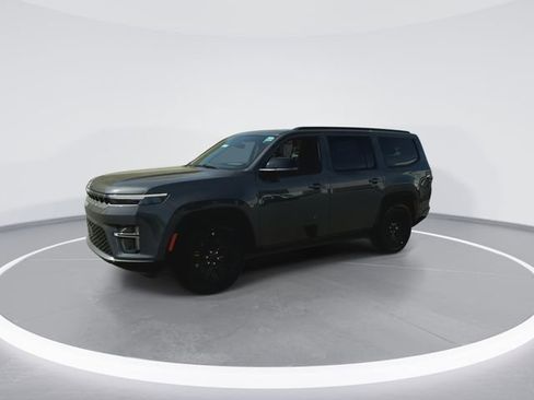 New 2026 Jeep Grand Wagoneer Limited AWD/4WD image 4