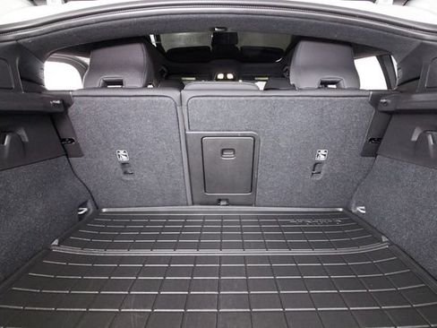 Certified 2023 Volvo C40 P8 Recharge Ultimate w/ Protection Package Premier AWD/4WD image 22
