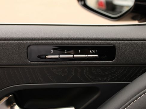 Used 2026 Lexus LX 700h Luxury w/ Appearance Package image 34