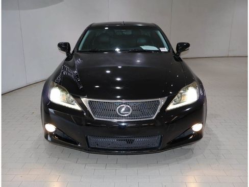 Used 2011 Lexus IS 250C RWD image 12