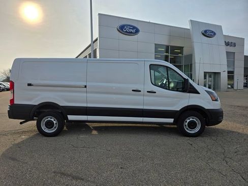 New 2025 Ford Transit 150 Low Roof image 21