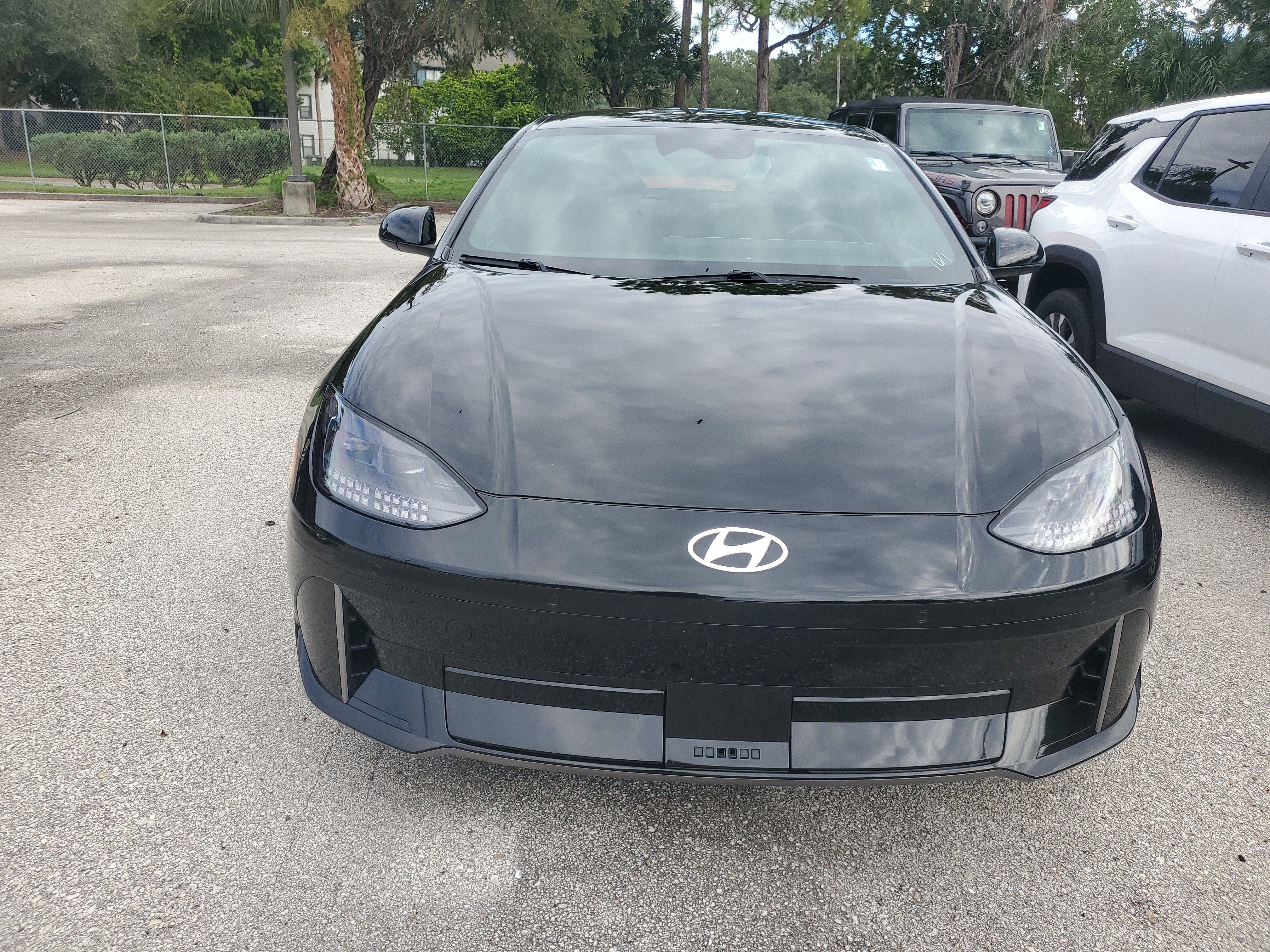 Used 2024 Hyundai Ioniq 6 SEL RWD image 3