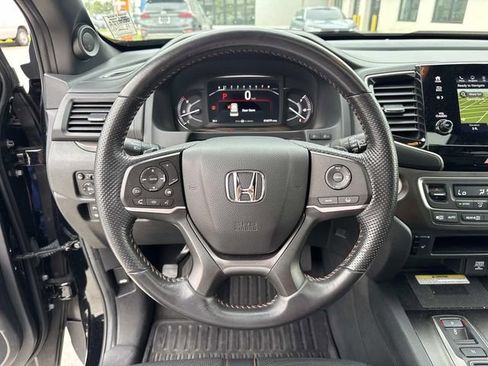 Used 2023 Honda Passport TrailSport image 21
